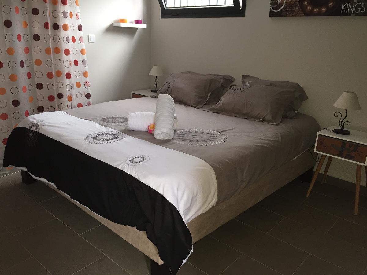 Le Lambablanc Bed and Breakfast Bras-Panon Esterno foto