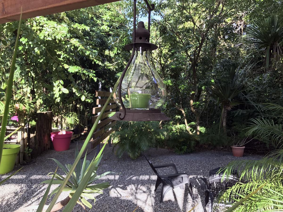 Le Lambablanc Bed and Breakfast Bras-Panon Esterno foto