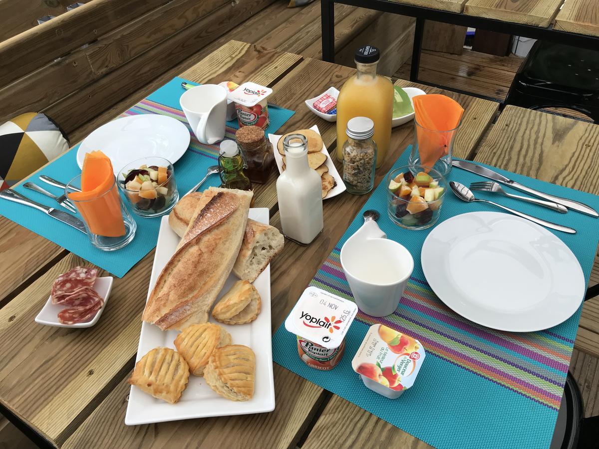 Le Lambablanc Bed and Breakfast Bras-Panon Esterno foto