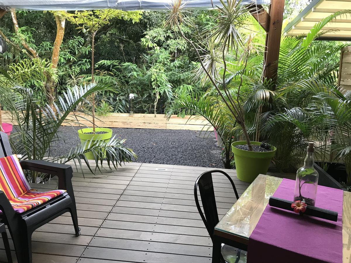 Le Lambablanc Bed and Breakfast Bras-Panon Esterno foto