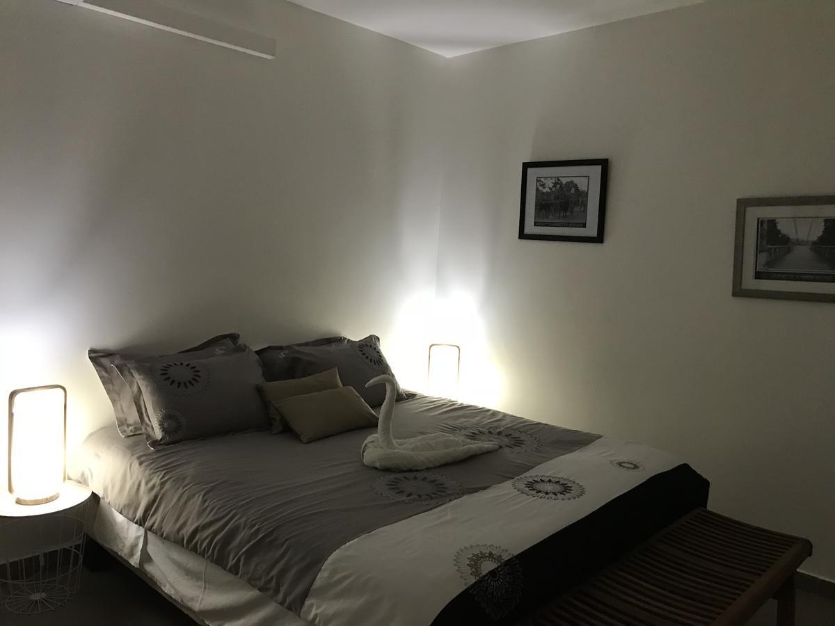 Le Lambablanc Bed and Breakfast Bras-Panon Esterno foto