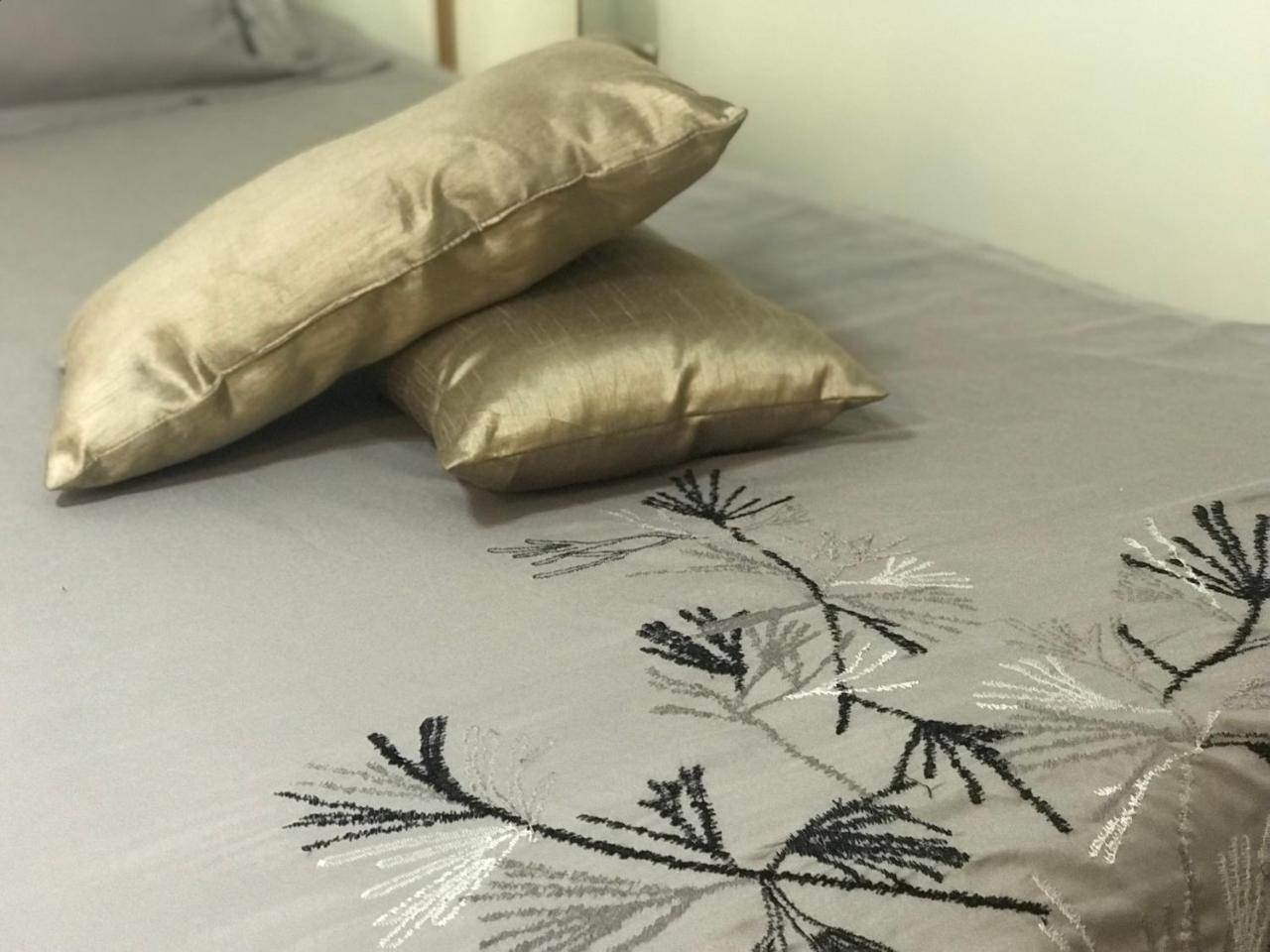 Le Lambablanc Bed and Breakfast Bras-Panon Esterno foto